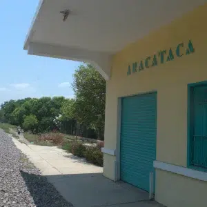 Historic Aracataca Train Station, symbol of the cultural and literary legacy of Gabriel García Márquez. Aracataca Tour Experience the magic of Macondo.