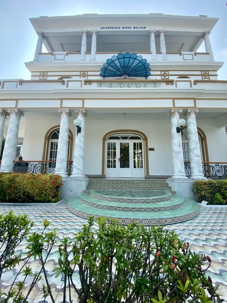 Universidad Simón Bolívar en El Prado, centro de educación y cultura en Barranquilla.