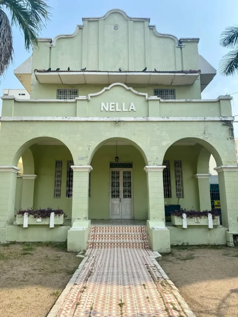 Casa Verde Nella en El Prado, encanto arquitectónico en el tradicional barrio barranquillero.