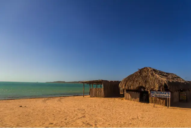 Desierto y playas La Guajira